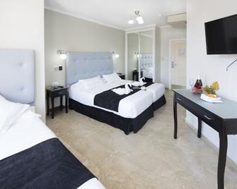 Hotel Toboso Chaparil - נרחה - חדר שינה