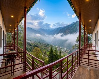 The Chapter Stay - Kedarnath - Guptakāshi - Balcony