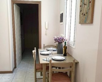 Repanidi Apartments - Város - Comedor
