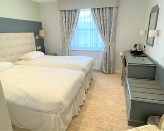 Centennial Hotel - Cambridge - Bedroom
