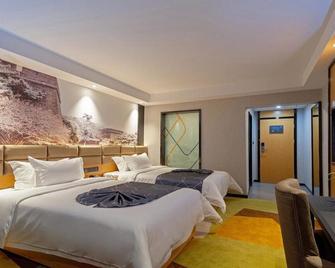 Chonpines Hotel Jingzhou Ancient City Dongmen - Ťing-čou