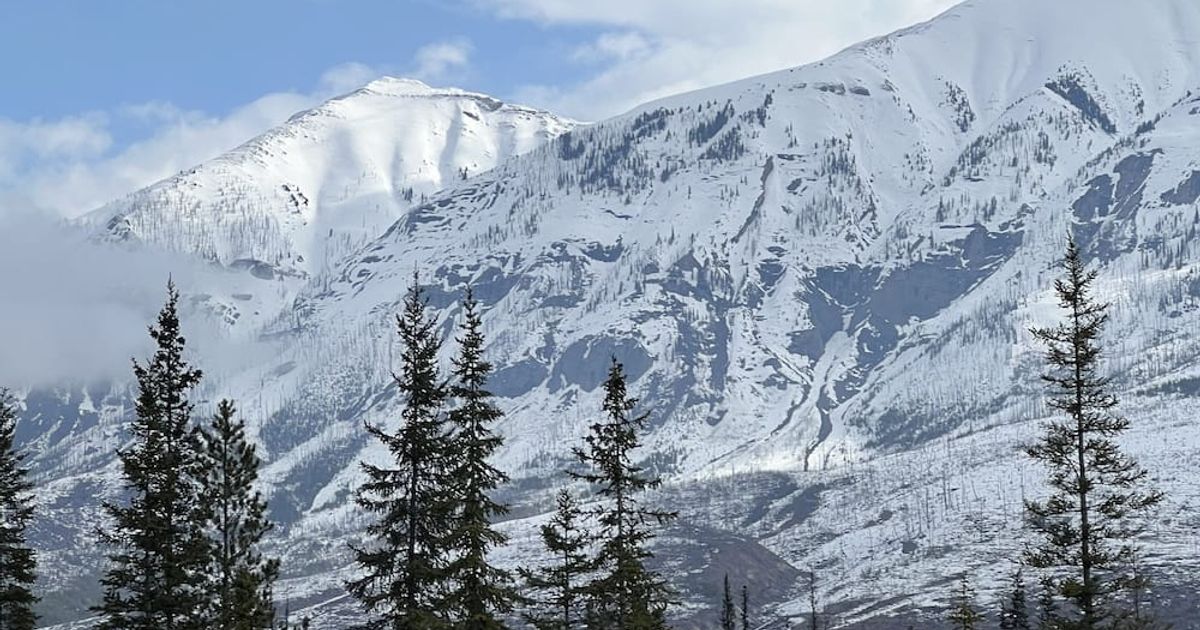 Destination Inn Radium Destination Inn from $74. Radium Hot Springs Hotel Deals & Reviews - KAYAK