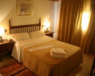Hotel Gaspà - Ордіно - Спальня