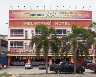 Hotel O Melintang Hotel - Hutan Melintang - Building