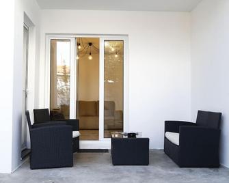 City's Hostel Ponta Delgada - פונטה דלגאדה - סלון