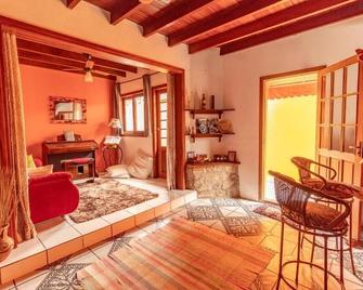 Pousada Luz do Sol - Paraty - Sala de estar