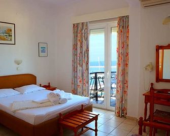 Akti Hotel - Thasos - חדר שינה