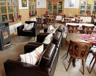 Hotel Restaurant Walliser Sonne - Goms - Restaurante
