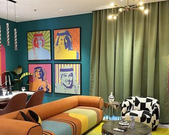 Kease Hittin B-14 Pop Palette Gx20 - Riyadh - Lounge