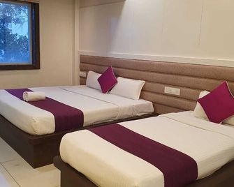Hotel Siddhali inn - Jabalpur - Bedroom