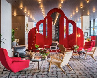 كانوبي باي هيتلون مدريد كاستيّانا - مدريد - ردهة