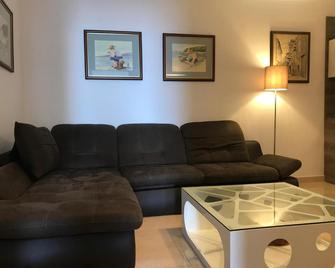 Villa Nora - Tucepi - Вітальня