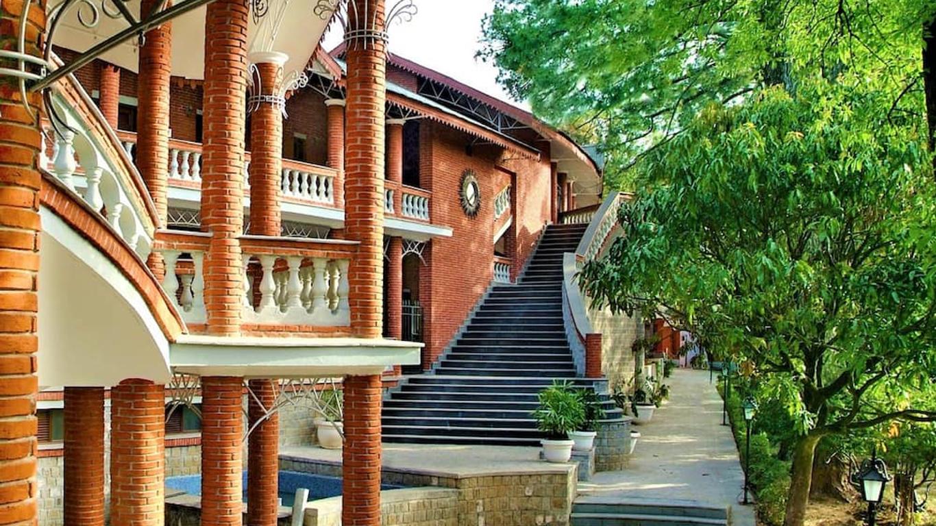 Welcomheritage Taragarh Palace