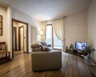 Maison Aosta - Aosta - Obývací pokoj