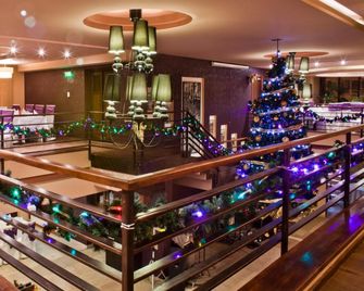Hotel Yesterday - Bucarest - Bar