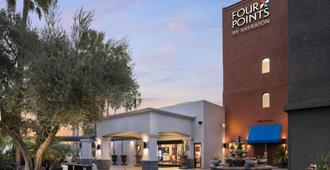 Four Points by Sheraton Tucson Airport - Tucson - Bygning