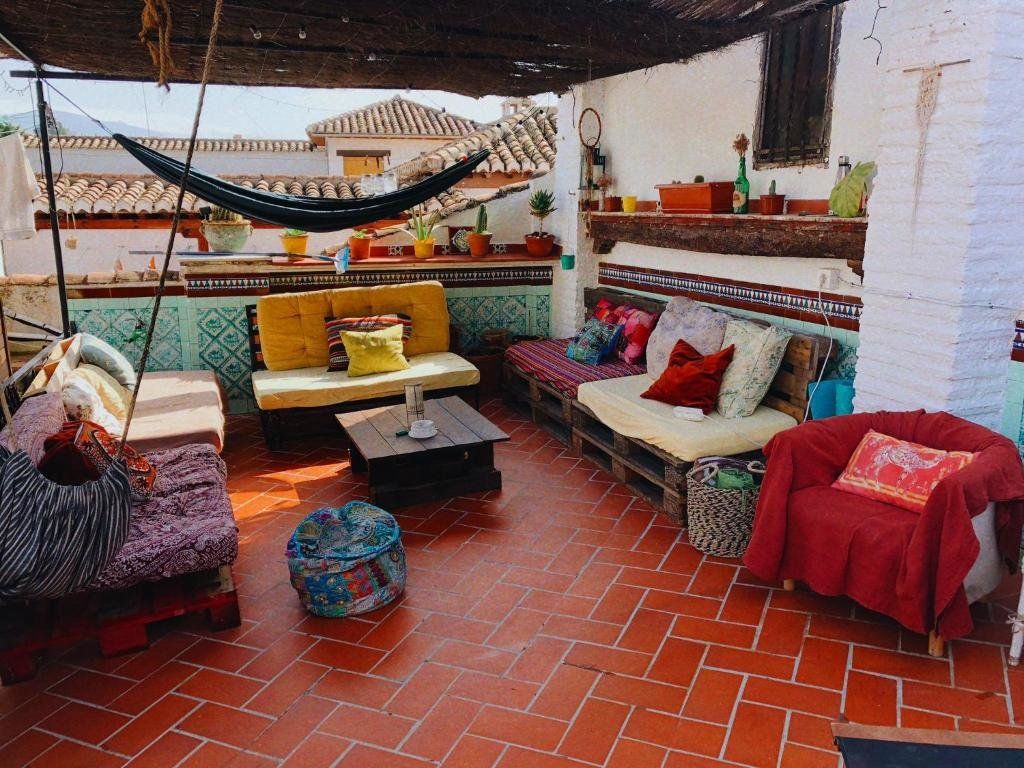 Oripando Hostel - גרנדה - מרפסת