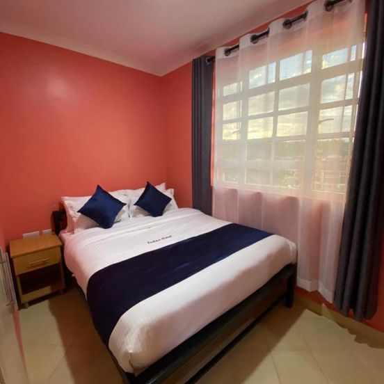 Todas Hotel image 1