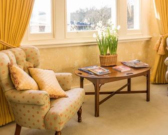 Aylworth Manor - Moreton-in-Marsh - Living room