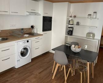 Le Poulorio Loft Studio Rdc Bylocly - Lorient - Küche