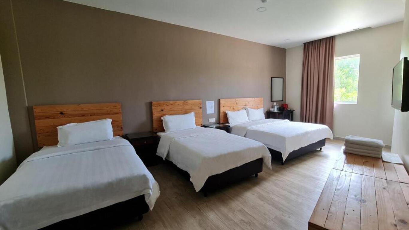 Sg. Paka Hotel