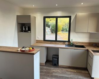 Appartement vue mer 5 min de la plage - Cargèse - Cuisine