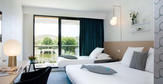 Best Western Plus Hotel les Rives du Ter - Larmor-Plage - Bedroom