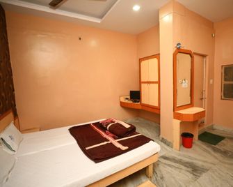 Hotel Shikha Palace - Bhopal - Habitación
