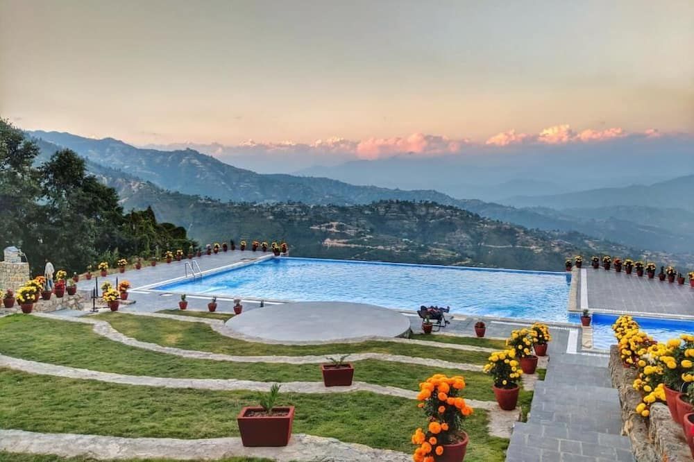 Himalayan Horizon - Dhulikhel - Piscine
