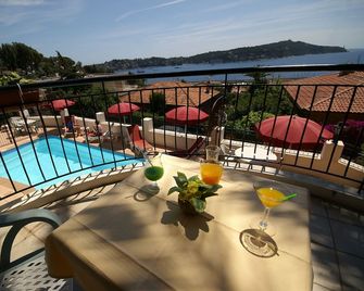 La Flore - Villefranche-sur-Mer - Balcón