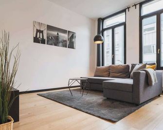 Cozy 1-BR Antwerp Gem + Free parking - Anversa - Soggiorno
