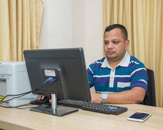 Sakura Boutique Hotel - Kathmandu - Business center