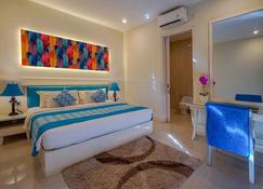 KL3004 - 2 Bedroom Deluxe Villa in Central Kuta - Denpasar - Slaapkamer