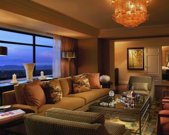 The Ritz-Carlton Denver - Denver - Living room