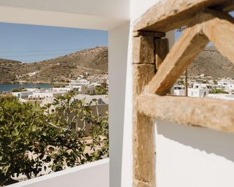 Kritikakis Village Hotel - Ios - Balcó