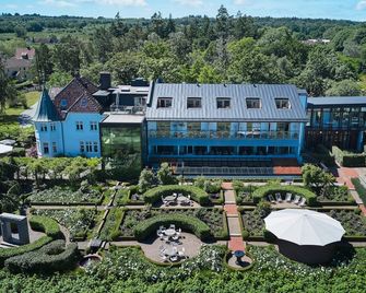 Kiviks Hotell - Kivik - Byggnad