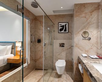 Ramada by Wyndham Katra Station Road - Katra - Baño