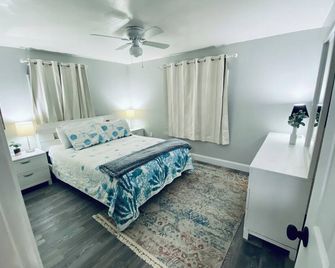 Our Happy Place 2 By Cocoa Village Ussaa Sports Complex - Rockledge - Bedroom