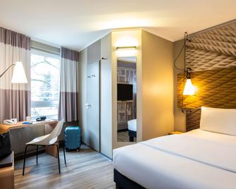 Ibis Heidelberg Hauptbahnhof - Heidelberg - Bedroom