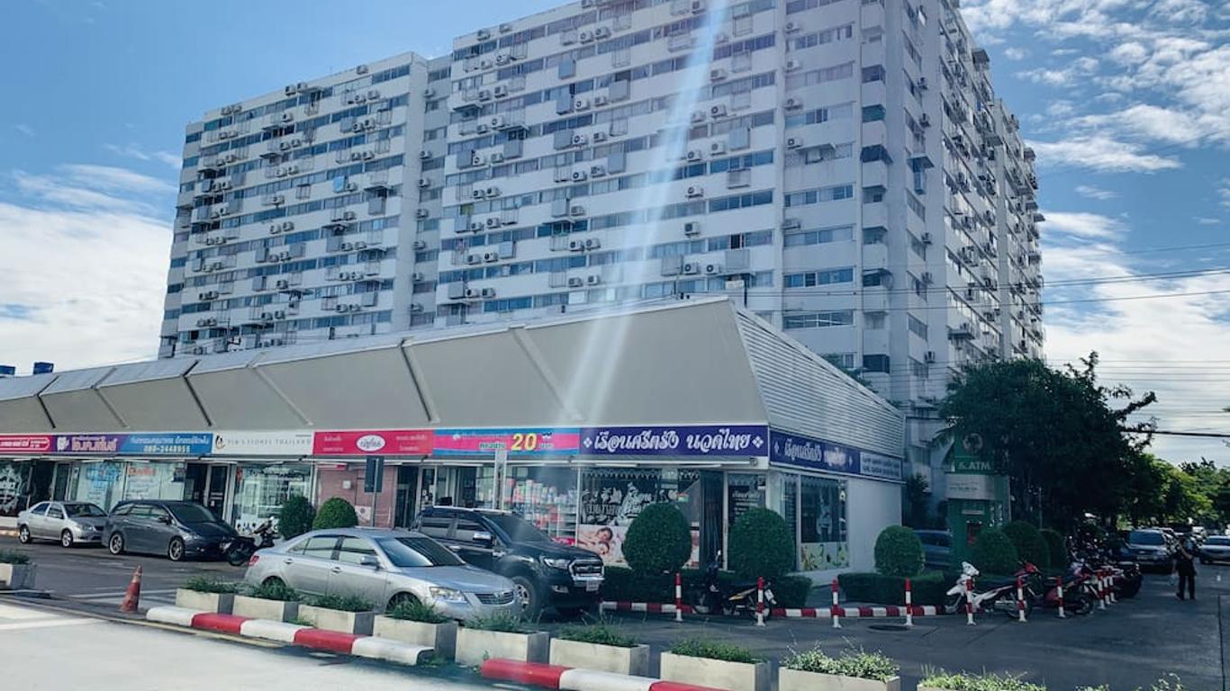 Muangthongthani Rental/Khun Dan