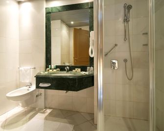 Grand Hotel Barone di Sassj - Sesto San Giovanni - Badkamer