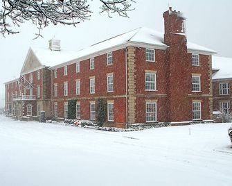 Whittlebury Hall and Spa - Towcester - Edificio