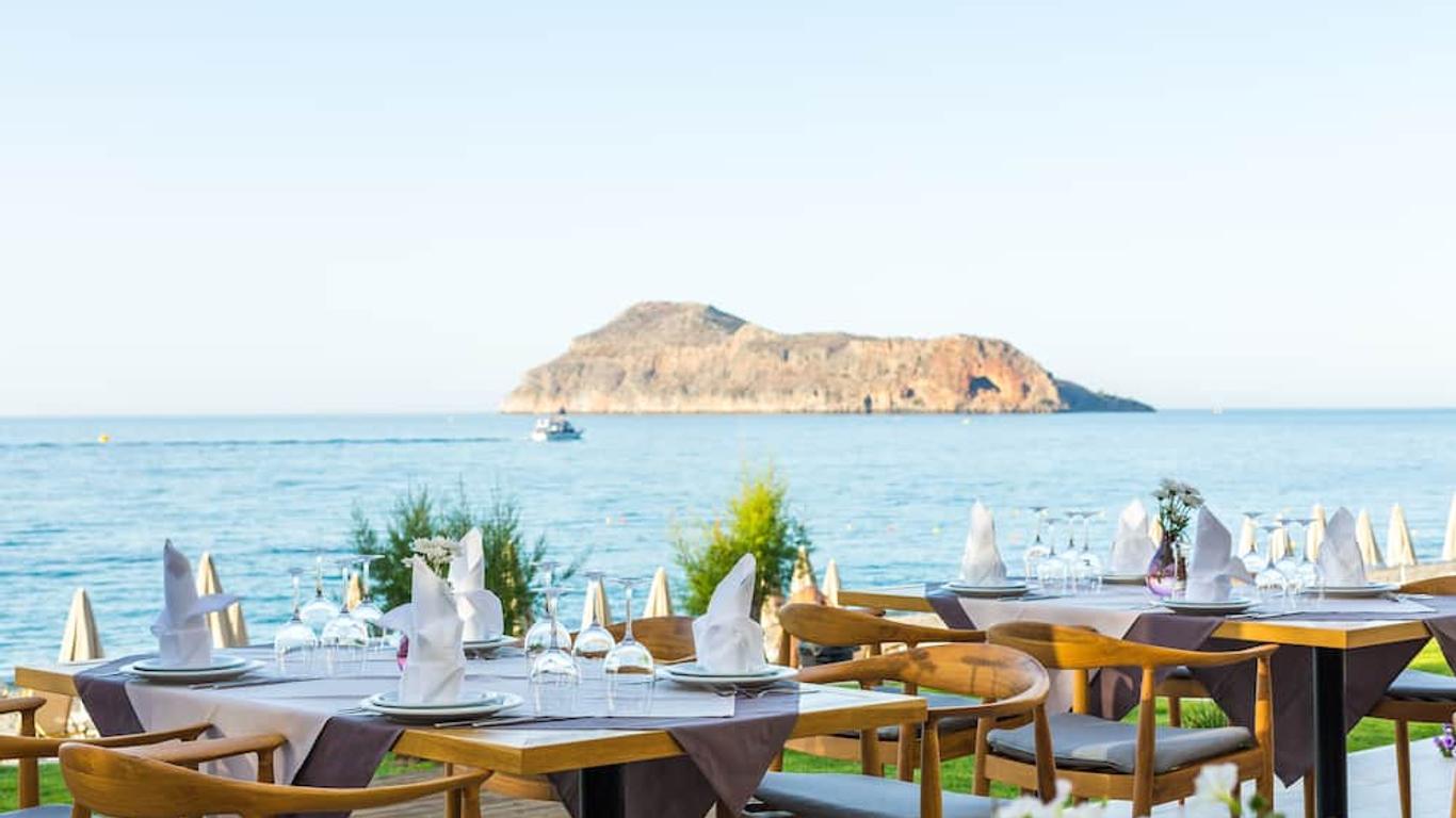 بلو دوم هوتل