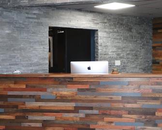 Historic Cow Palace Inn - Lamar - Rezeption