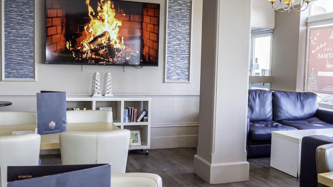 ذا ماجيستيك هوتل