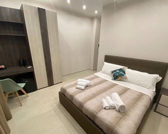 B&B Terrazza Nazionale - Naples - Bedroom