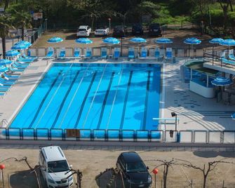 Hotel Beau Soleil - Cesenatico - Pool
