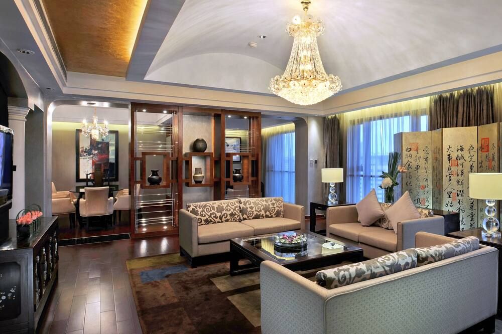 سويسوتل جراند شنغهاي