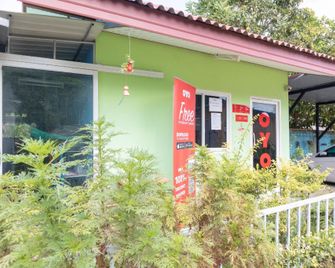 OYO 682 Fishering Home - Nong Thale - Ingresso