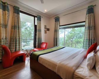 Hotel Bliss - Kasauli - Bedroom